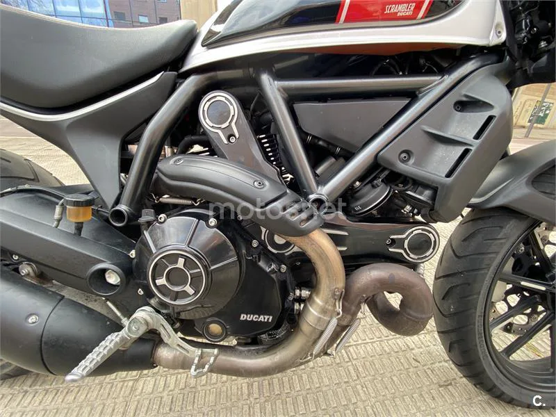 Ducati Scrambler – Vista 2