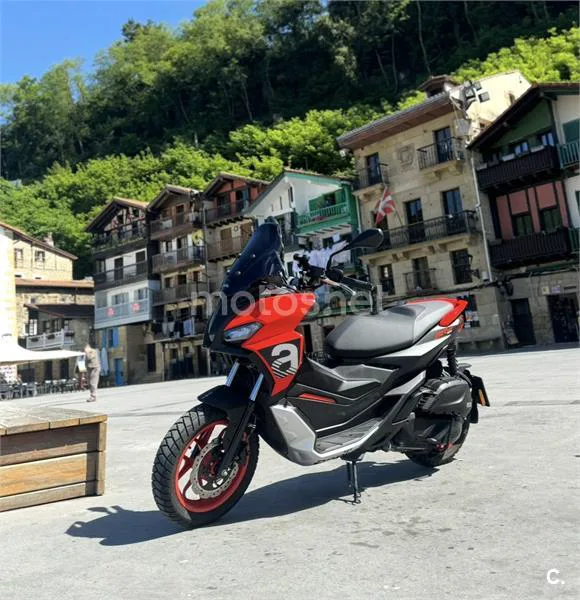 Aprilia SR GT 125 – Vista 3