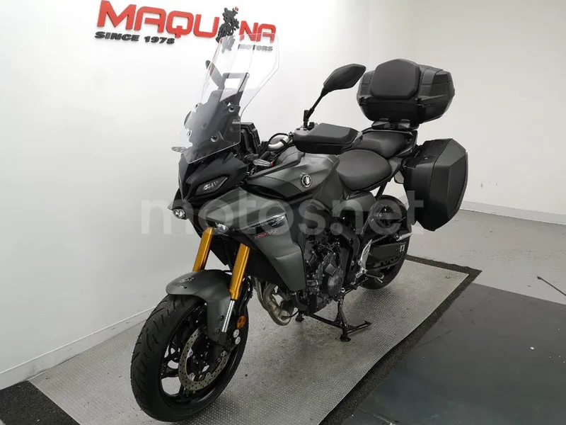 Yamaha Tracer 9 – Vista 17