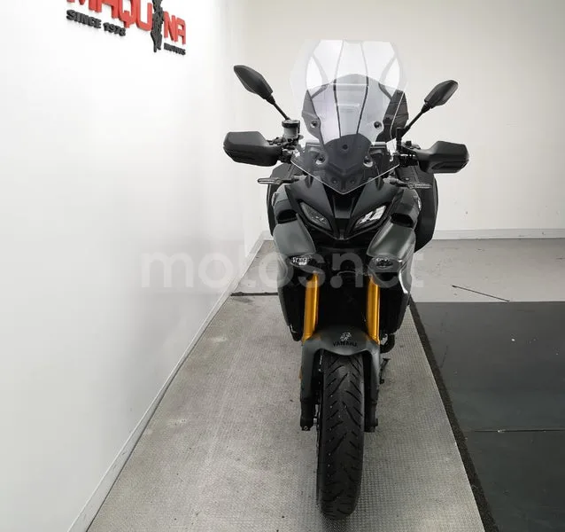 Yamaha Tracer 9 – Vista 18