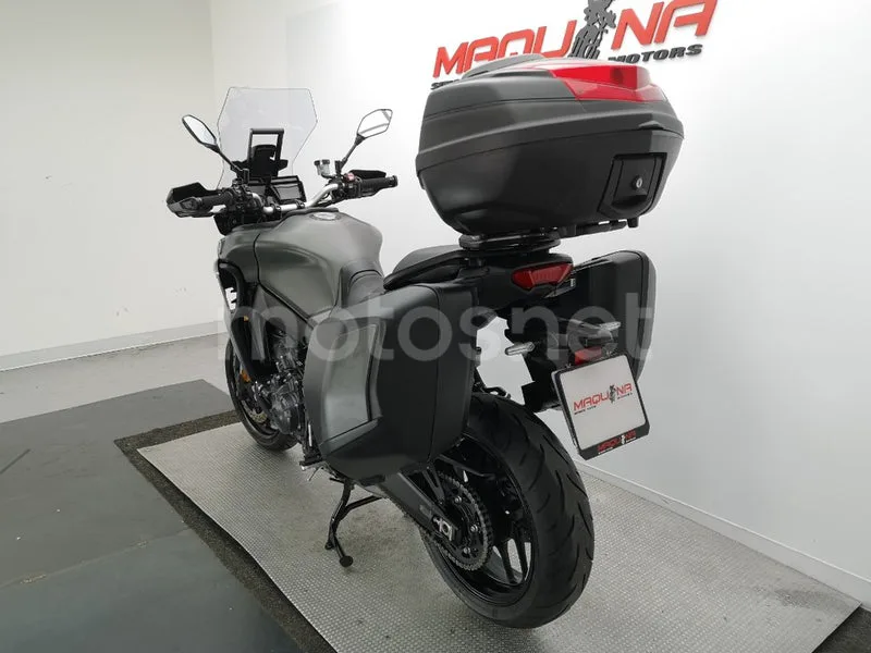 Yamaha Tracer 9 – Vista 19