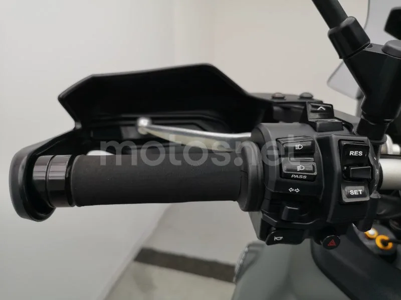 Yamaha Tracer 9 – Vista 9