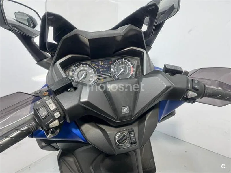 Honda Forza 125 – Vista 7