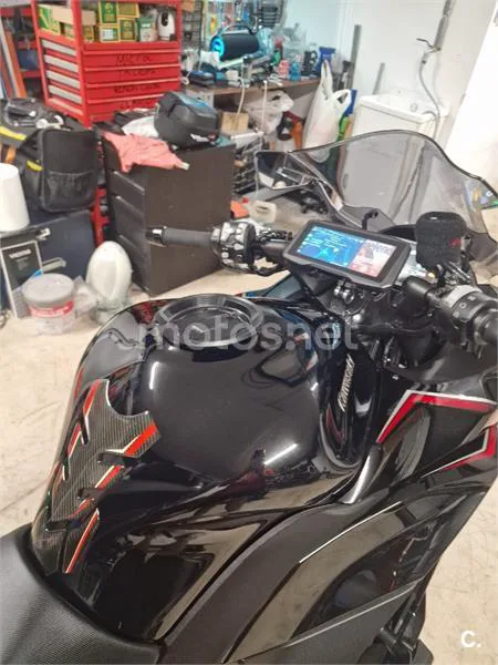 Kawasaki Ninja 1000 SX – Vista 9