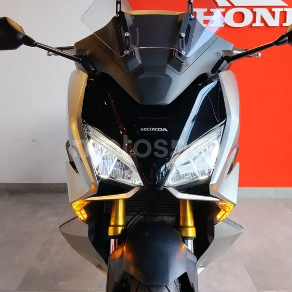 Honda Forza 750 – Vista 5