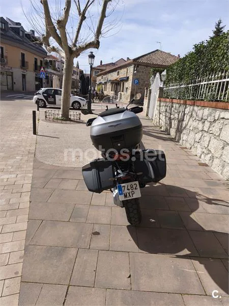 Moto Guzzi Stelvio – Vista 9