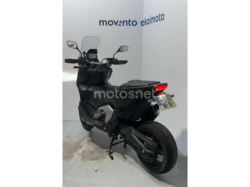 Honda X-ADV – Vista 6