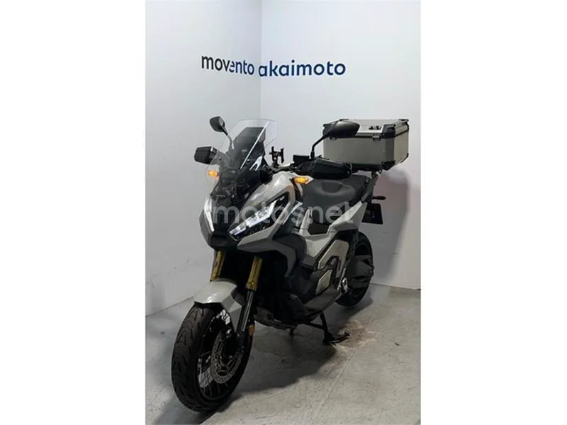 Honda X-ADV – Vista 4