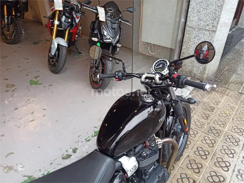 Triumph Street Twin – Vista 5
