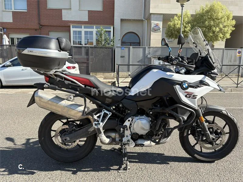 BMW F 750 – Vista 3