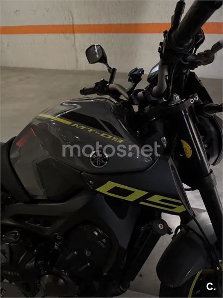 Yamaha MT-09 – Vista 2