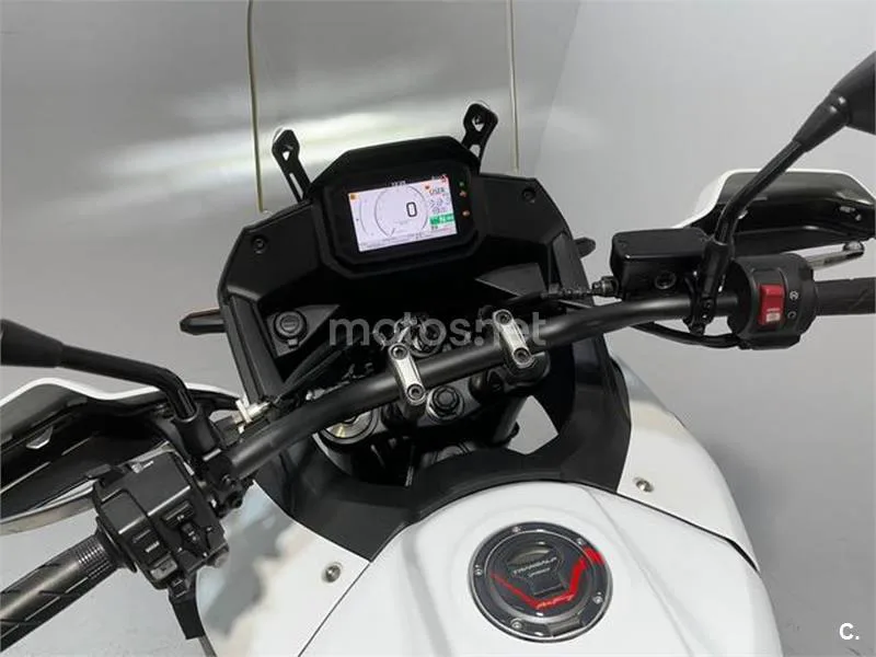 Honda XL 750 Transalp – Vista 7
