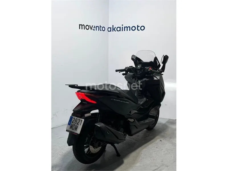 Honda Forza 350 – Vista 3