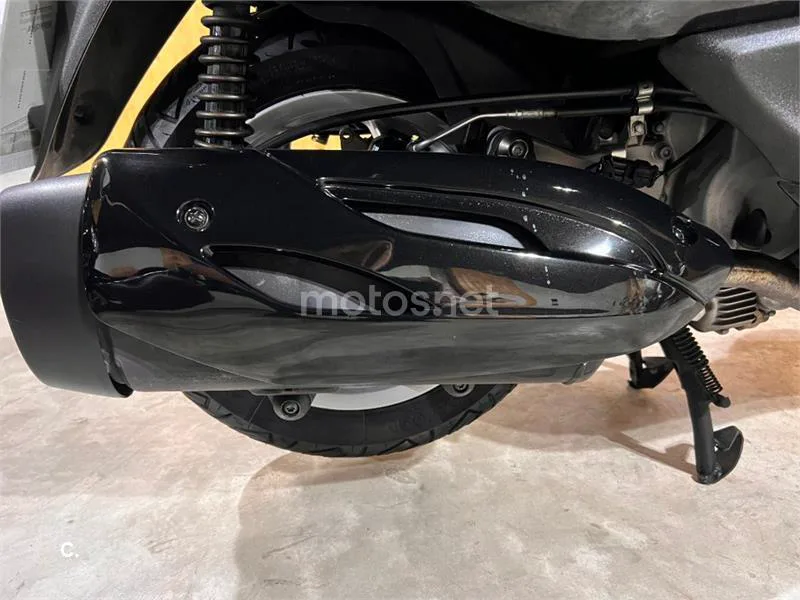 Piaggio X10 350 – Vista 54