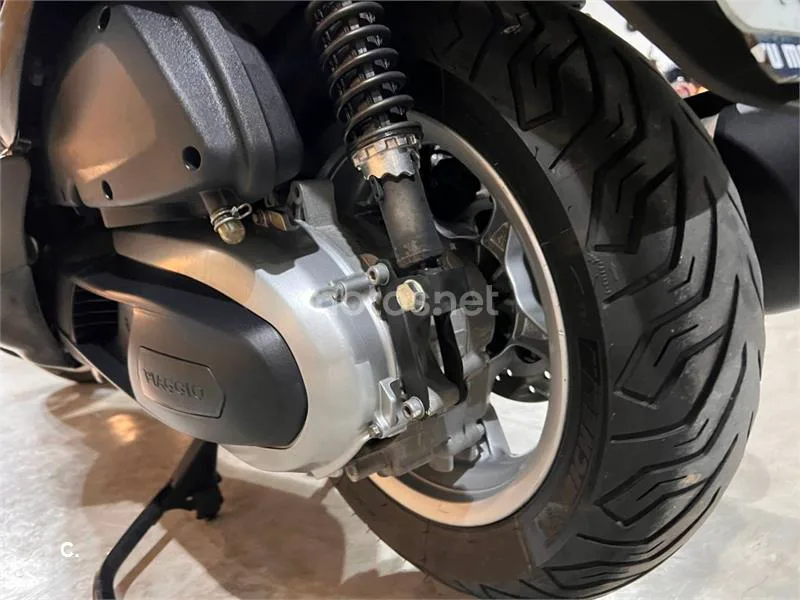 Piaggio X10 350 – Vista 59