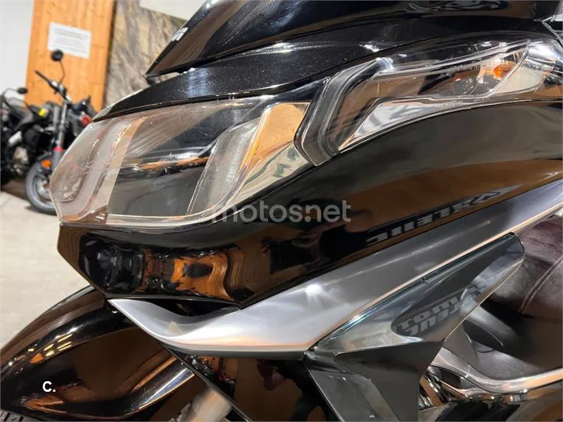 Piaggio X10 350 – Vista 73