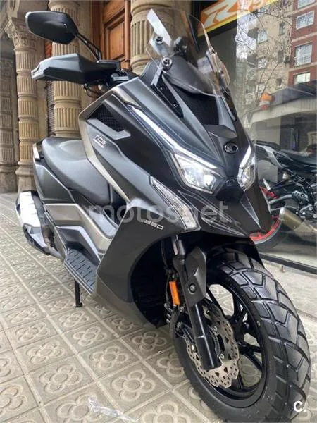 Kymco DTX 350 – Vista 7