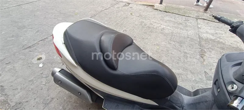 Suzuki Burgman 125 Executive – Vista 4
