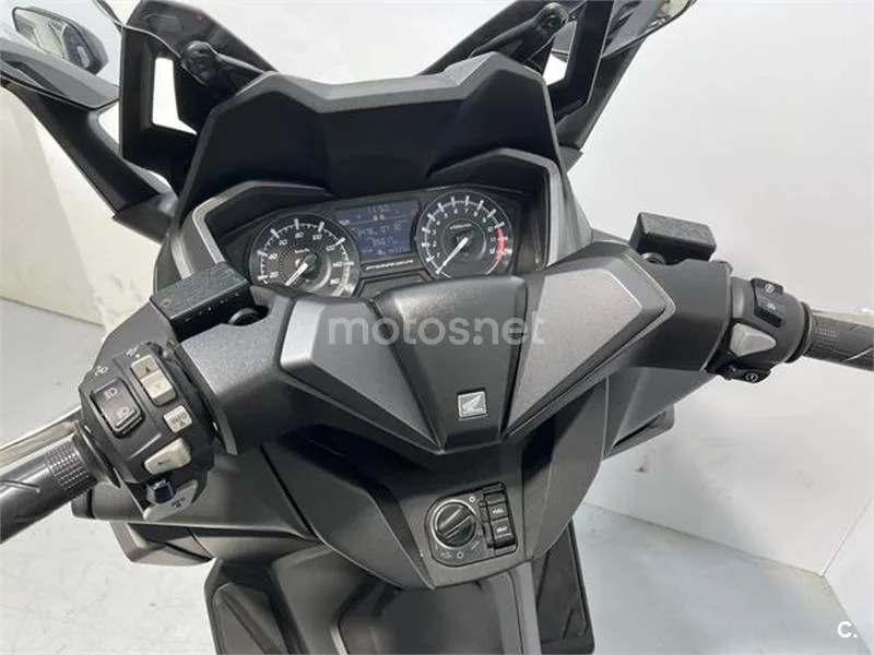 Honda Forza 125 – Vista 7