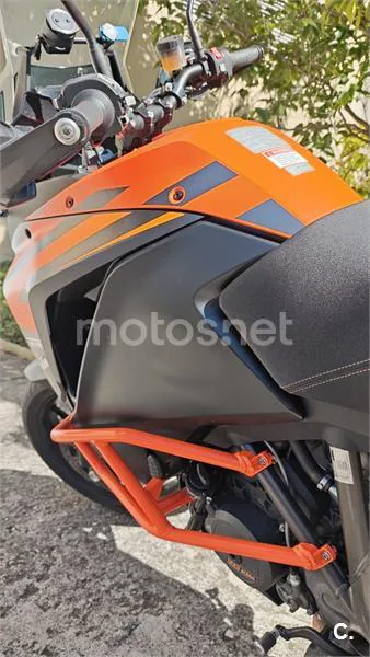 KTM 1290 Super Adventure – Vista 3