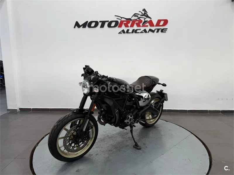 Ducati Scrambler – Vista 15