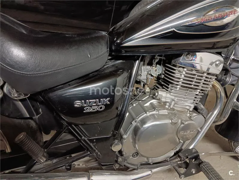 Suzuki Marauder 250 – Vista 4