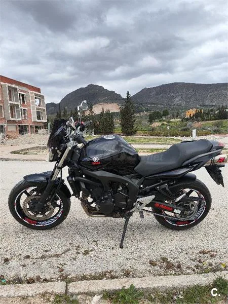 Yamaha FZ6 N S2 – Vista 6