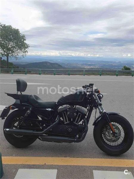 Harley-Davidson Sportster Forty-Eight – Vista 4