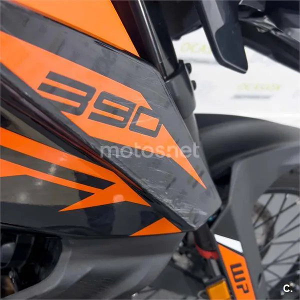 KTM 390 – Vista 17
