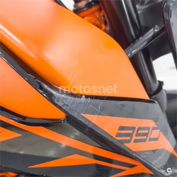 KTM 390 – Vista 18