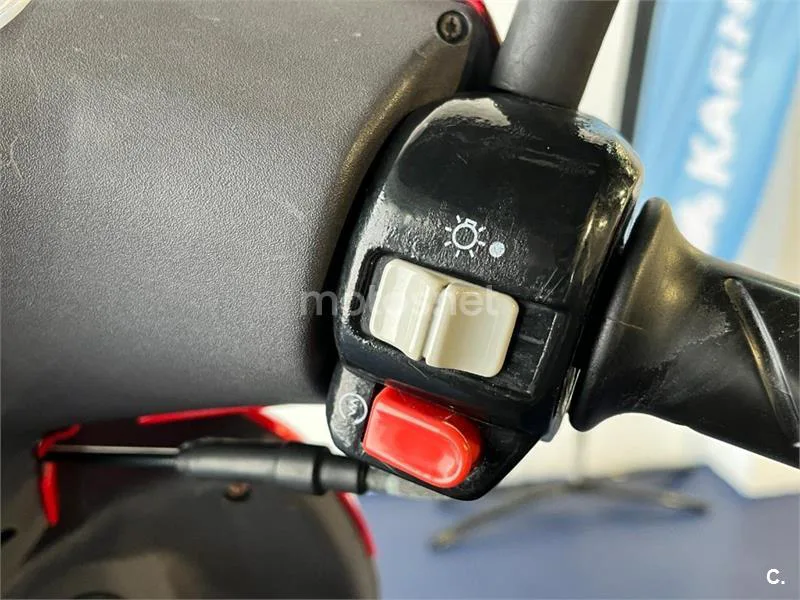 Peugeot VIVACITY 50 SPORT LINEA – Vista 25