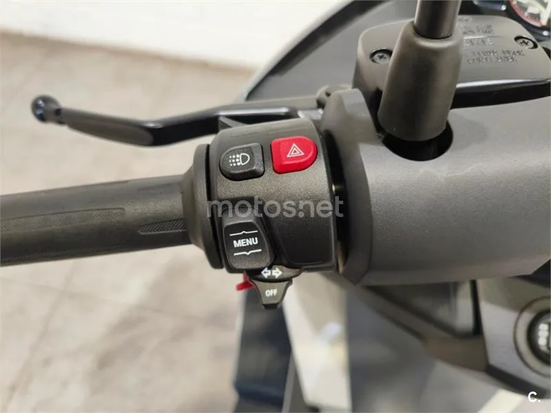BMW C 400 GT – Vista 7