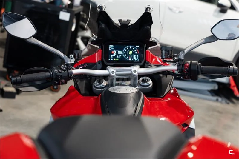 Ducati Multistrada V4 – Vista 3