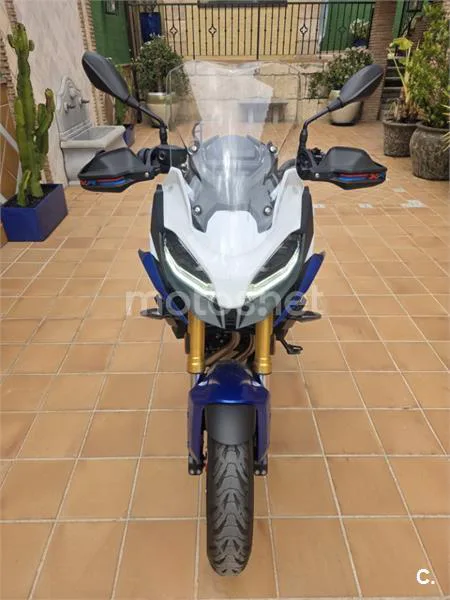 BMW F 900 XR – Vista 4