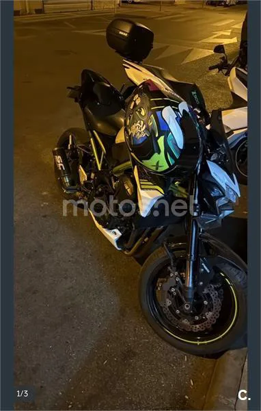 Kawasaki Z900RS – Vista 2