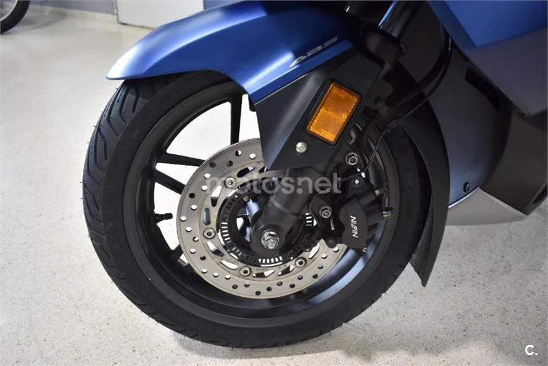 Honda Forza 350 – Vista 4