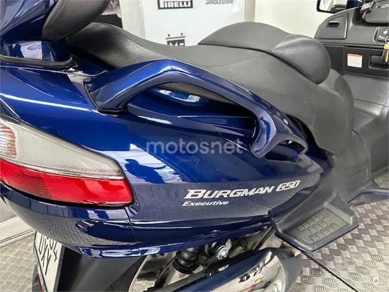Suzuki Burgman 650 Executive – Vista 9