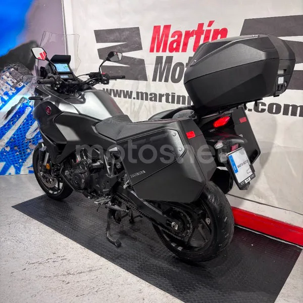Honda NT1100 - Vista 7