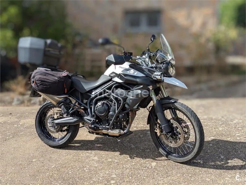 Triumph Tiger 800 XC – Vista 2