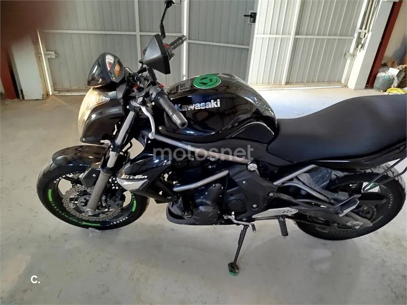 Kawasaki ER-6N – Vista 3