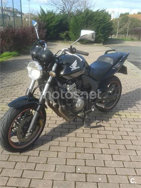 Honda CBF 600N – Vista 3