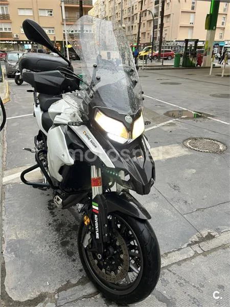 Benelli TRK 502 – Vista 2
