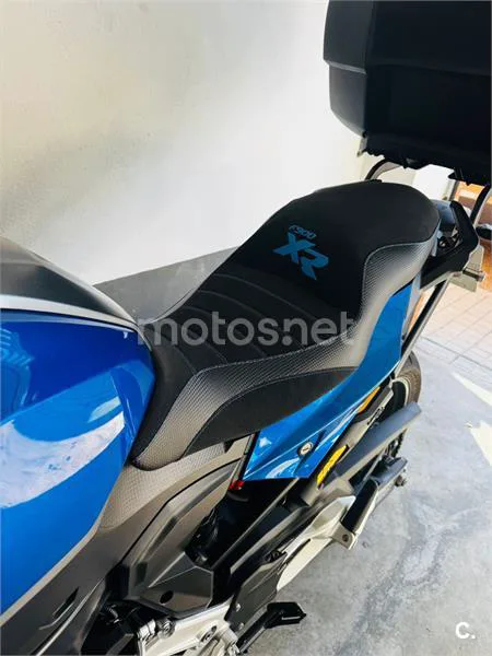 BMW F 900 XR – Vista 2