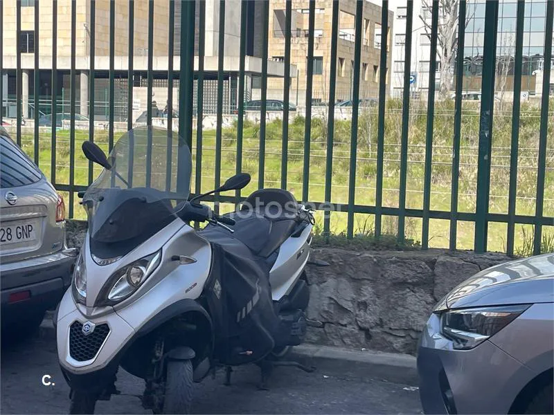 Piaggio MP3 – Vista 3