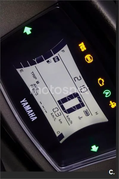 Yamaha NMAX – Vista 6