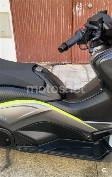 Yamaha TMAX 530 – Vista 5
