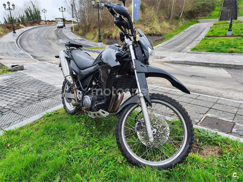 Yamaha XT 660 RE – Vista 7