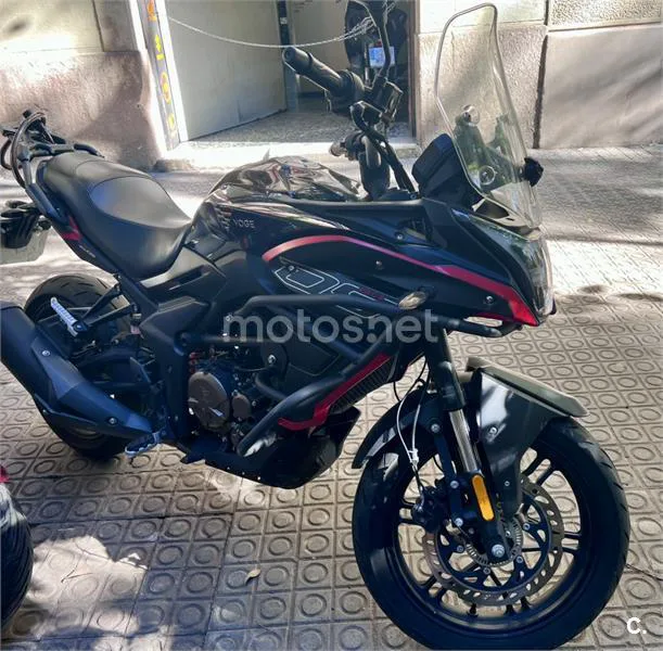 Voge 300 DS – Vista 3
