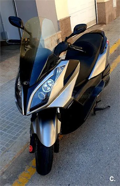 Kymco Super Dink 125i – Vista 11