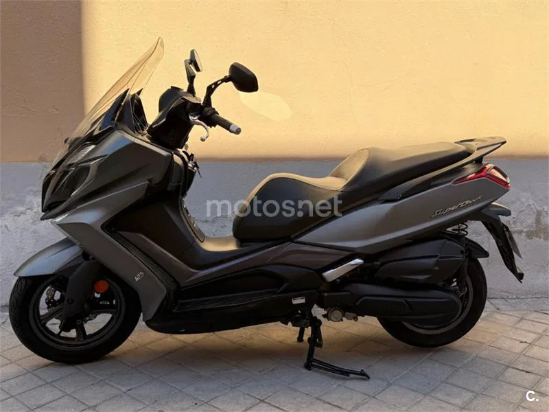 Kymco Super Dink 125 – Vista 5